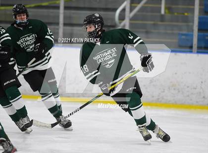 Thumbnail 2 in Northwest Catholic @ Simsbury photogallery.