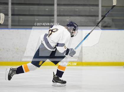 Thumbnail 3 in Northwest Catholic @ Simsbury photogallery.
