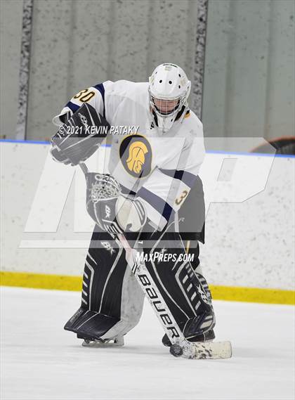 Thumbnail 2 in Northwest Catholic @ Simsbury photogallery.