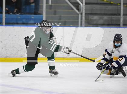 Thumbnail 2 in Northwest Catholic @ Simsbury photogallery.