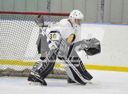 Thumbnail 2 in Northwest Catholic @ Simsbury photogallery.