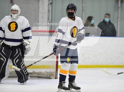 Thumbnail 3 in Northwest Catholic @ Simsbury photogallery.