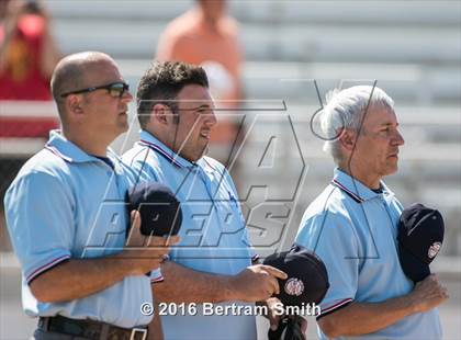 Thumbnail 2 in Williamsville East vs. Iroquois (Section 6 Class A Final) photogallery.