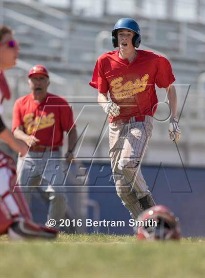 Thumbnail 3 in Williamsville East vs. Iroquois (Section 6 Class A Final) photogallery.