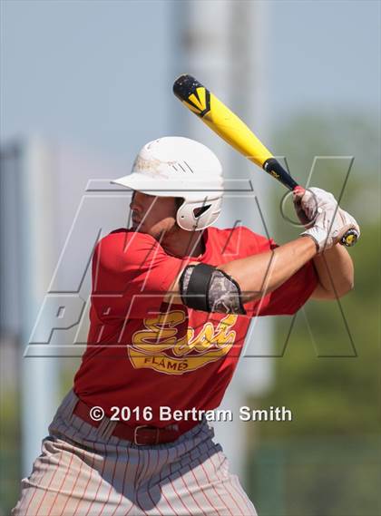 Thumbnail 2 in Williamsville East vs. Iroquois (Section 6 Class A Final) photogallery.