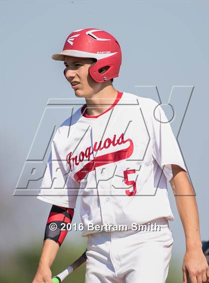Thumbnail 2 in Williamsville East vs. Iroquois (Section 6 Class A Final) photogallery.