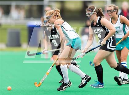 Thumbnail 3 in Hickory vs Salem  photogallery.