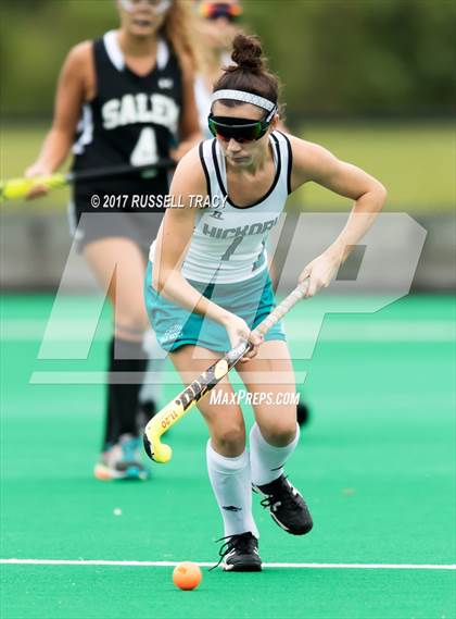 Thumbnail 3 in Hickory vs Salem  photogallery.