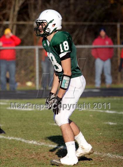 Thumbnail 2 in Dover vs Spaulding (NHIAA D2 Semifinal) photogallery.