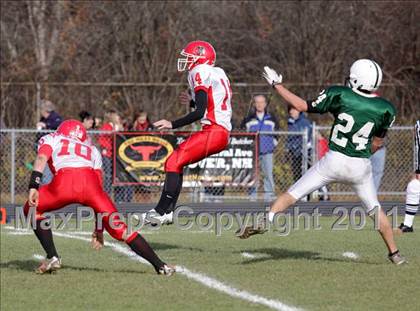 Thumbnail 3 in Dover vs Spaulding (NHIAA D2 Semifinal) photogallery.
