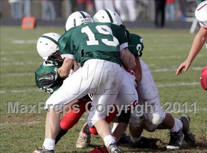 Thumbnail 2 in Dover vs Spaulding (NHIAA D2 Semifinal) photogallery.
