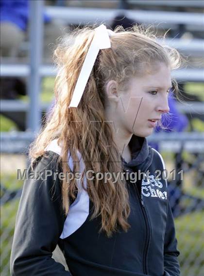 Thumbnail 3 in Dover vs Spaulding (NHIAA D2 Semifinal) photogallery.