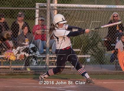 Thumbnail 1 in Franklin County vs Lawrence County (TSSAA District 8-AAA Playoff) photogallery.