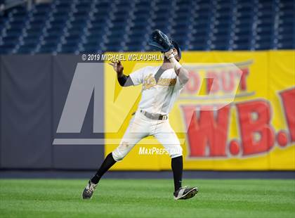 Thumbnail 1 in Luperon vs Beacon (PSAL Section 12 AAA Final) photogallery.