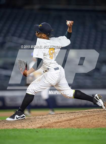 Thumbnail 2 in Luperon vs Beacon (PSAL Section 12 AAA Final) photogallery.