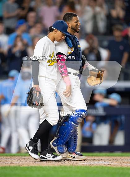 Thumbnail 2 in Luperon vs Beacon (PSAL Section 12 AAA Final) photogallery.