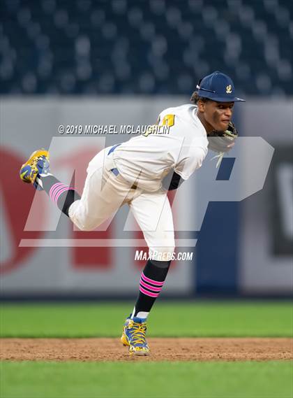 Thumbnail 1 in Luperon vs Beacon (PSAL Section 12 AAA Final) photogallery.