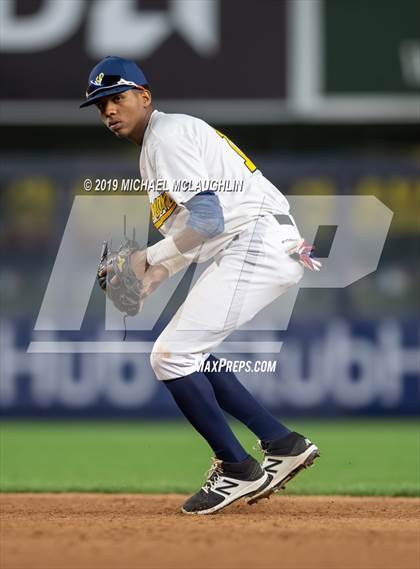 Thumbnail 2 in Luperon vs Beacon (PSAL Section 12 AAA Final) photogallery.