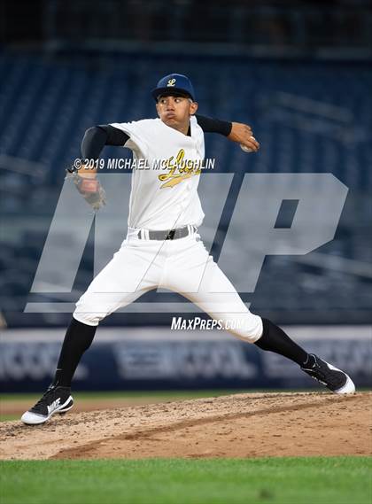 Thumbnail 2 in Luperon vs Beacon (PSAL Section 12 AAA Final) photogallery.