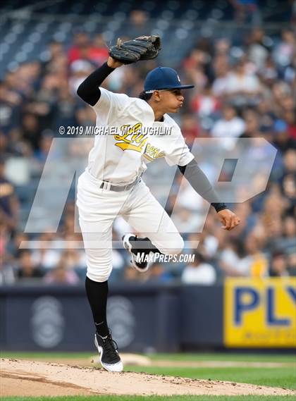 Thumbnail 1 in Luperon vs Beacon (PSAL Section 12 AAA Final) photogallery.