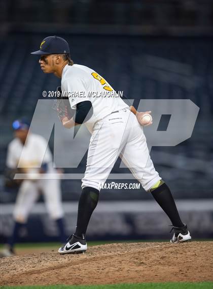 Thumbnail 1 in Luperon vs Beacon (PSAL Section 12 AAA Final) photogallery.