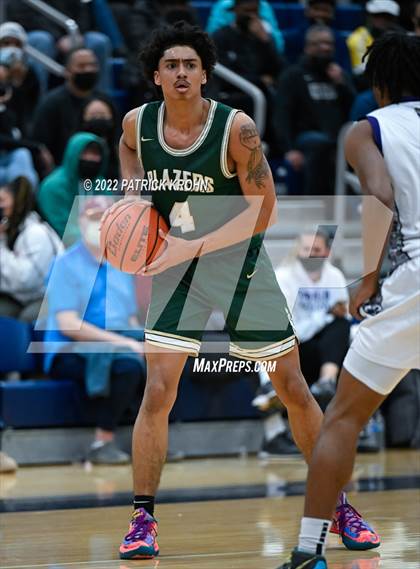Thumbnail 2 in Garfield vs. Timberline (Regional 3A Playoffs) photogallery.