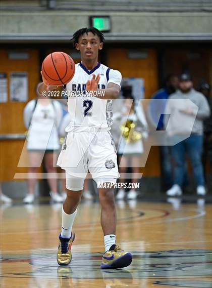 Thumbnail 2 in Garfield vs. Timberline (Regional 3A Playoffs) photogallery.