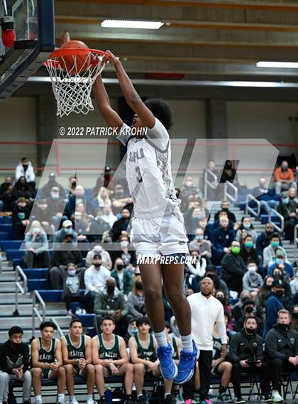 Thumbnail 2 in Garfield vs. Timberline (Regional 3A Playoffs) photogallery.