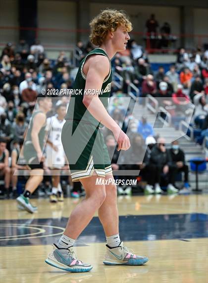 Thumbnail 3 in Garfield vs. Timberline (Regional 3A Playoffs) photogallery.