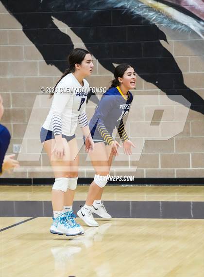 Thumbnail 3 in Rifle va Arapahoe (Dakota Ridge Varsity Tournament) photogallery.
