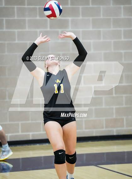 Thumbnail 3 in Rifle va Arapahoe (Dakota Ridge Varsity Tournament) photogallery.