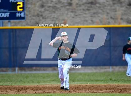 Thumbnail 3 in Kettle Run @ Charles J. Colgan photogallery.
