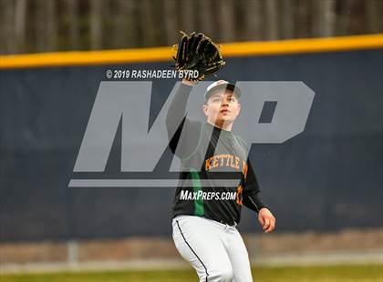 Thumbnail 2 in Kettle Run @ Charles J. Colgan photogallery.