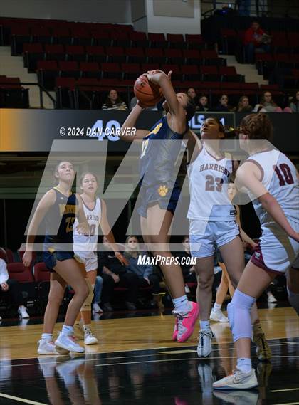 Thumbnail 3 in Walter Panas vs. Harrison (Slam Dunk Showcase) photogallery.