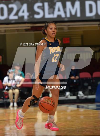 Thumbnail 3 in Walter Panas vs. Harrison (Slam Dunk Showcase) photogallery.