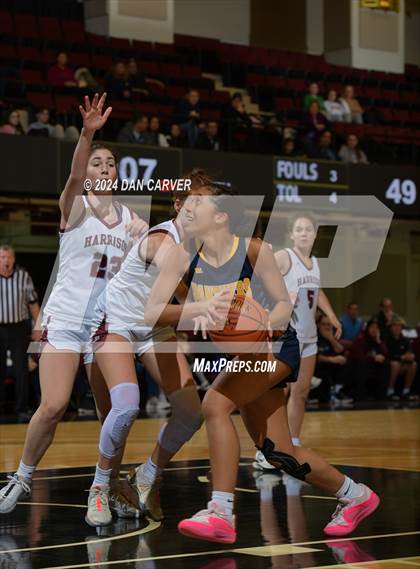 Thumbnail 1 in Walter Panas vs. Harrison (Slam Dunk Showcase) photogallery.