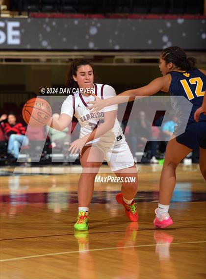 Thumbnail 1 in Walter Panas vs. Harrison (Slam Dunk Showcase) photogallery.