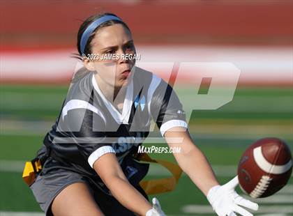 Thumbnail 2 in Mills vs Hillsdale (Burlingame HS) photogallery.