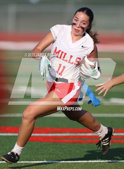 Thumbnail 1 in Mills vs Hillsdale (Burlingame HS) photogallery.