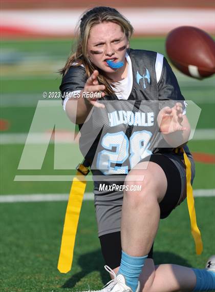 Thumbnail 2 in Mills vs Hillsdale (Burlingame HS) photogallery.