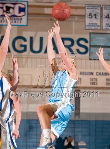 Thumbnail 3 in Wayzata @ Jefferson (Varsity) photogallery.