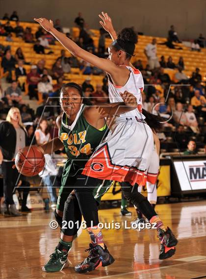 Thumbnail 2 in Long Beach Poly vs. Chaminade (CIF SoCal Regional Open Division Final) photogallery.
