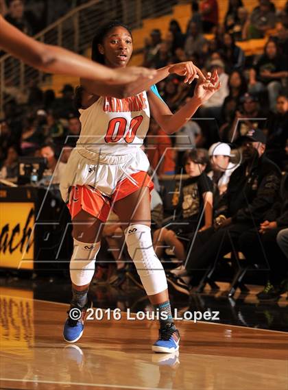 Thumbnail 2 in Long Beach Poly vs. Chaminade (CIF SoCal Regional Open Division Final) photogallery.