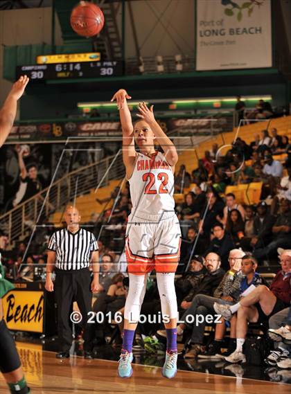 Thumbnail 3 in Long Beach Poly vs. Chaminade (CIF SoCal Regional Open Division Final) photogallery.
