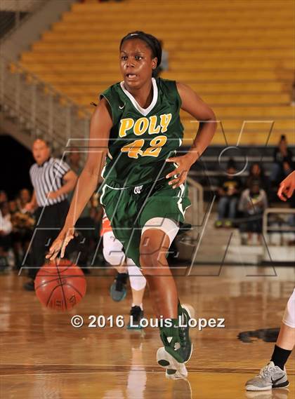 Thumbnail 3 in Long Beach Poly vs. Chaminade (CIF SoCal Regional Open Division Final) photogallery.