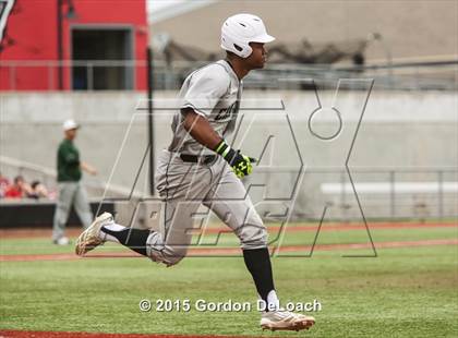 Thumbnail 2 in Midlothian vs. Carroll (UIL 6A Bi-District Playoff) photogallery.