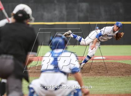 Thumbnail 1 in Midlothian vs. Carroll (UIL 6A Bi-District Playoff) photogallery.