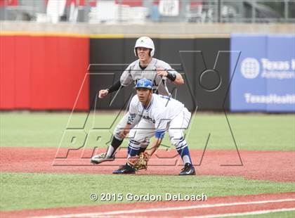 Thumbnail 1 in Midlothian vs. Carroll (UIL 6A Bi-District Playoff) photogallery.