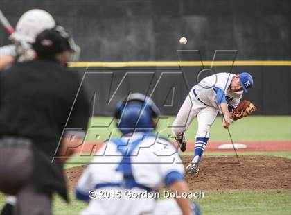 Thumbnail 2 in Midlothian vs. Carroll (UIL 6A Bi-District Playoff) photogallery.