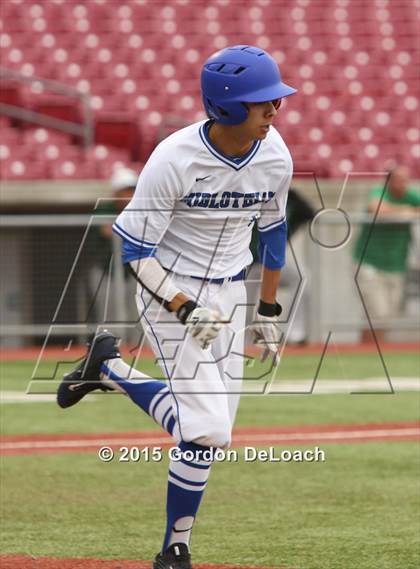 Thumbnail 3 in Midlothian vs. Carroll (UIL 6A Bi-District Playoff) photogallery.